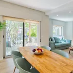 Zenith Apartment *