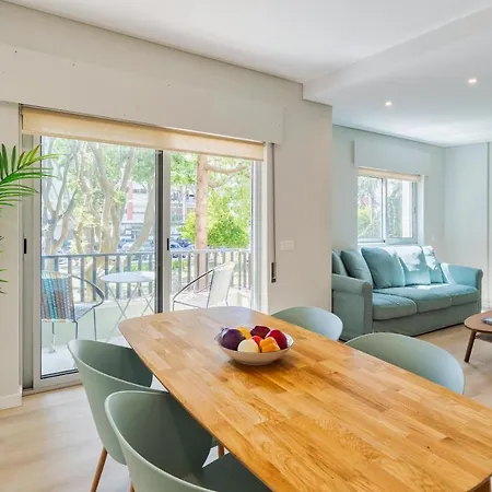Zenith Apartment *
